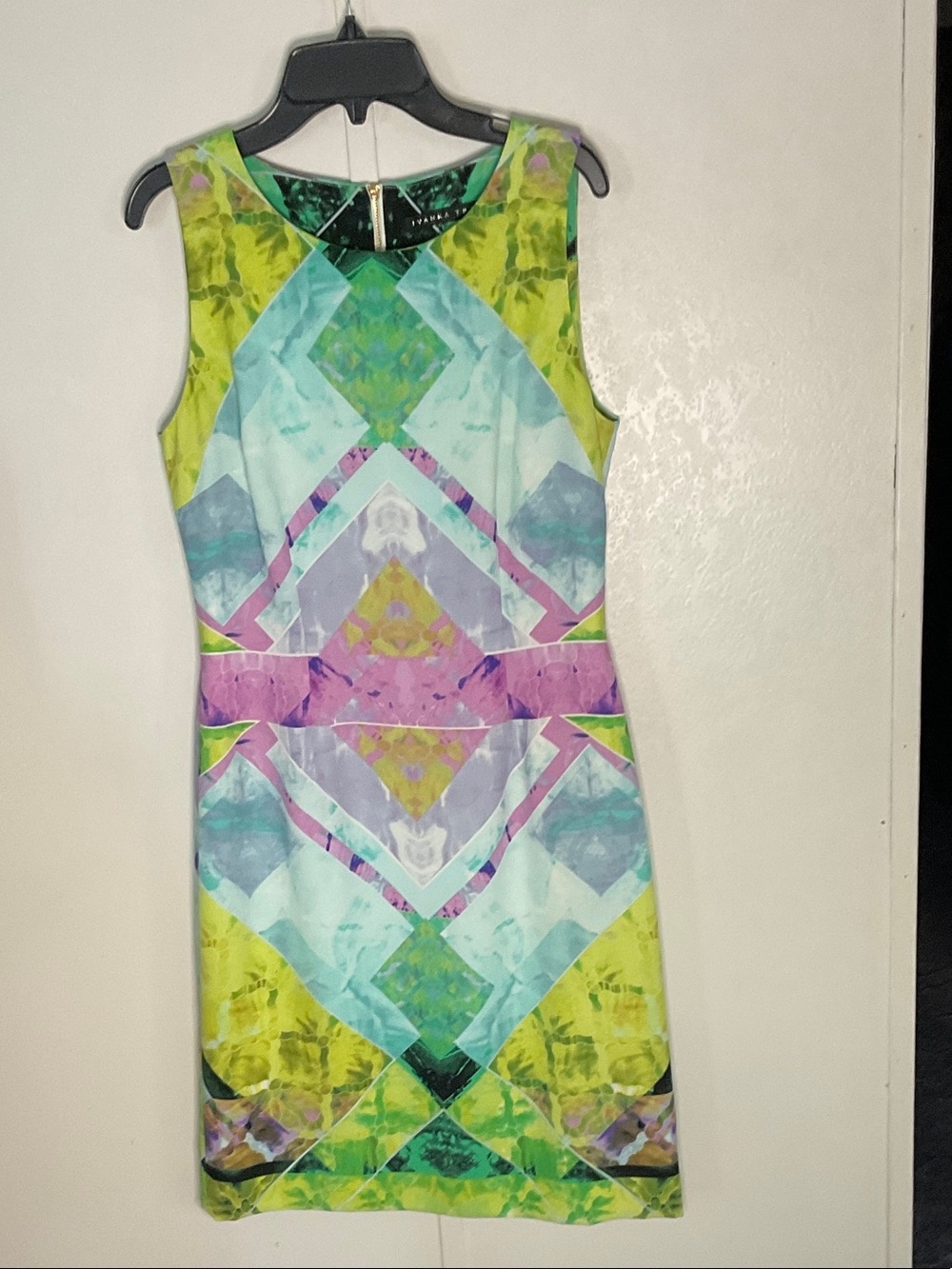 Ivanka Trump Multicolor Geometric Sleeveless Sheath Dress